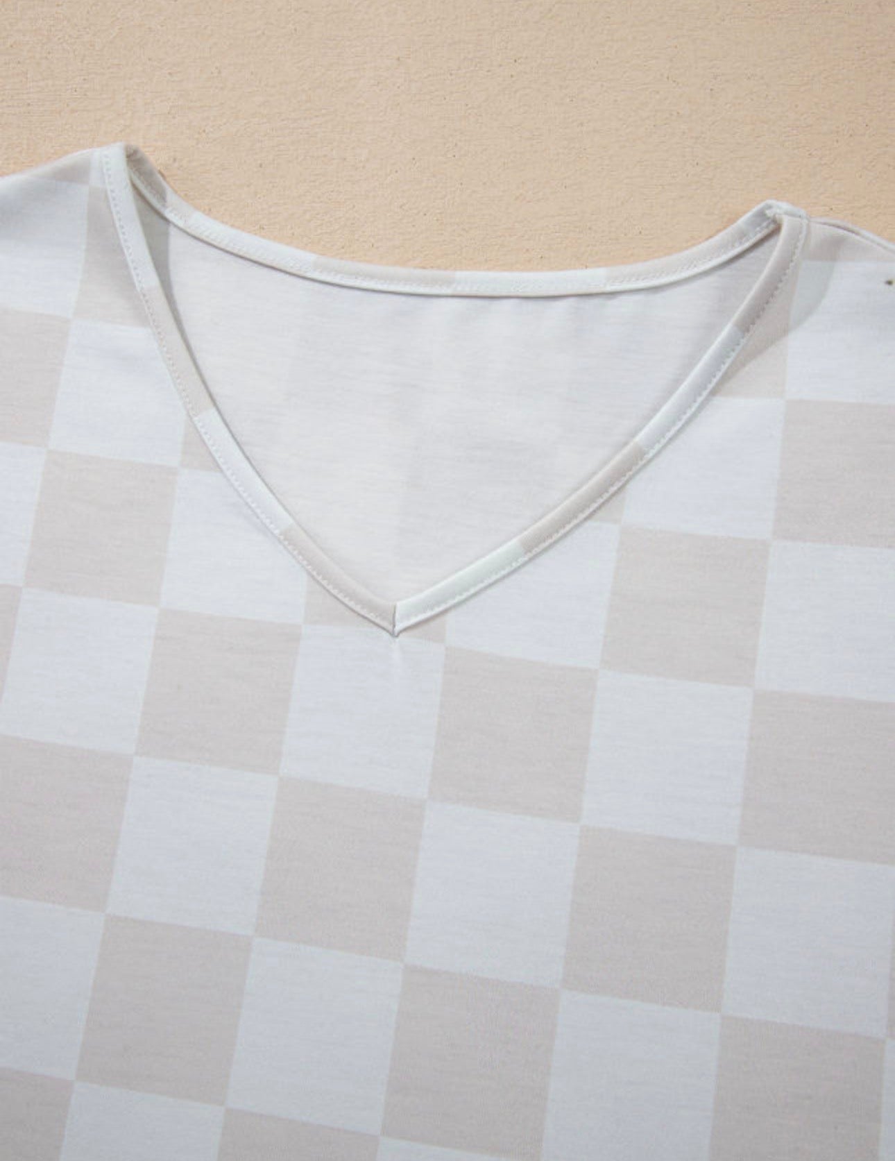 Beige Checkered V Neck Tee Drawstring Short Set
