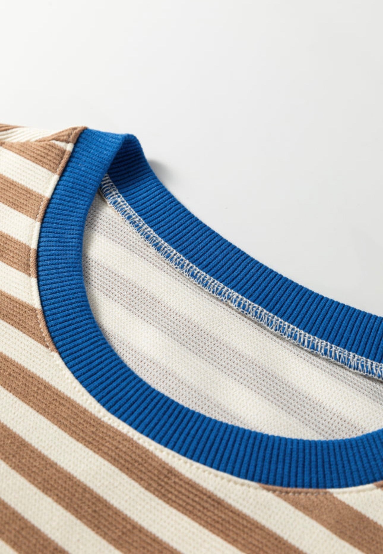 Brown Stripe Short Puff Sleeve Contrast Trim Round Neck Tee