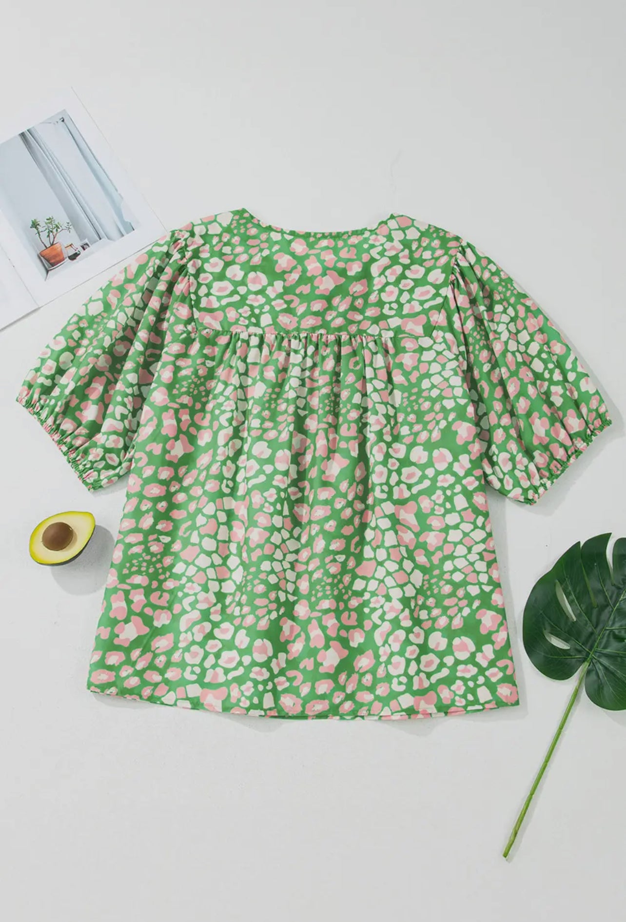 Plus Sized Abstract Puff Sleeve Spring Blouse Green