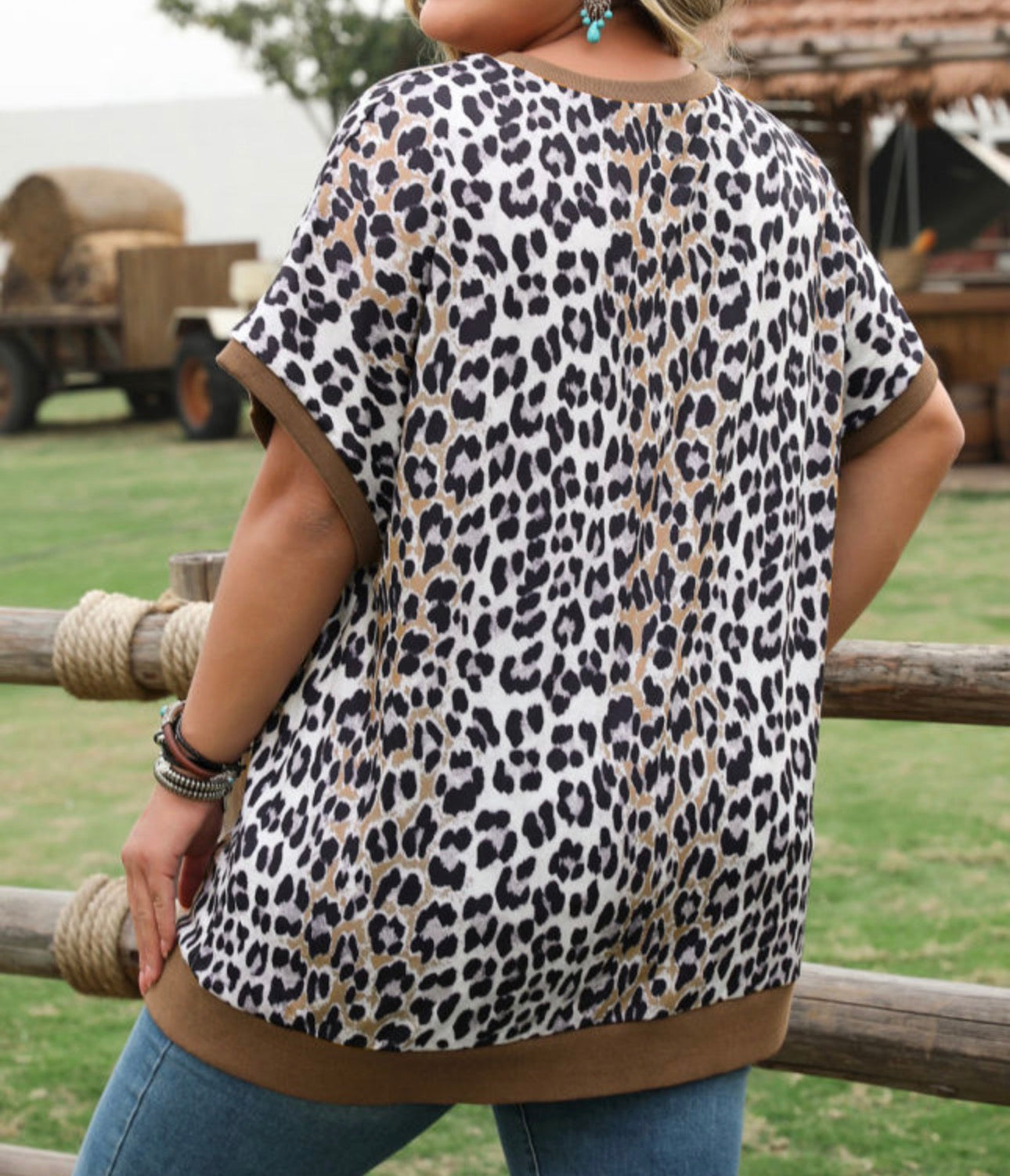 Khaki Leopard Contrast Trim Short Sleeve Plus Size Top