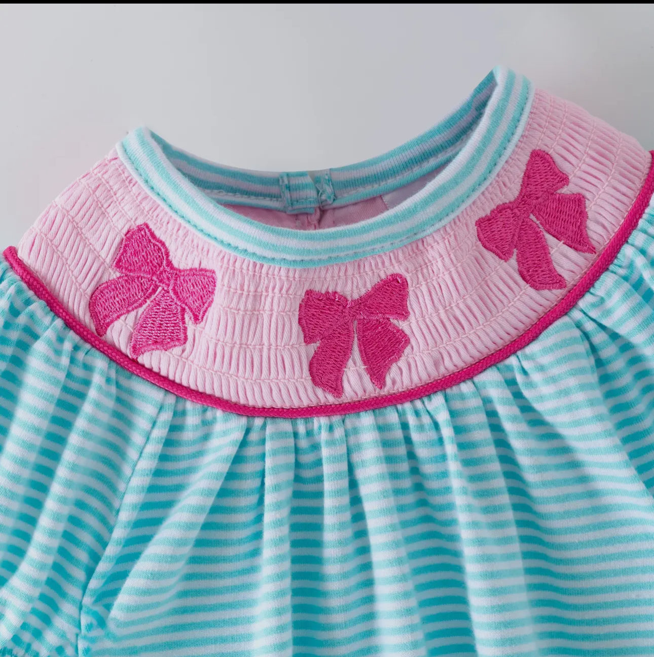 Girls Classic Smocked Embroidered Bow Dress